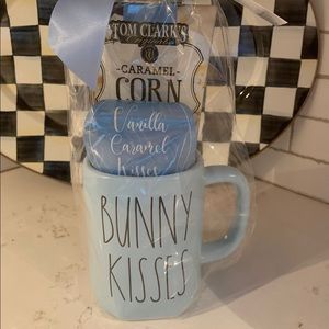 Rae Dunn Bunny Kisses Mug Set